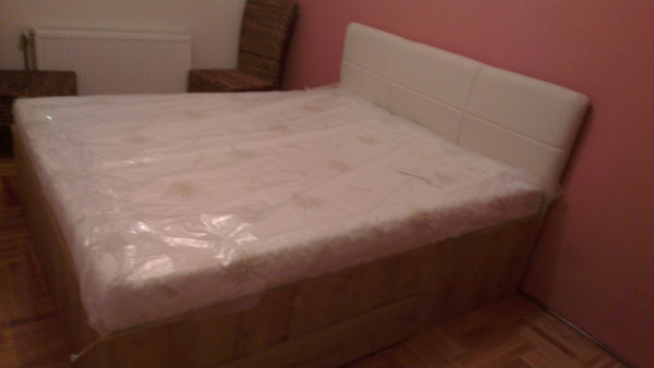 Kreveti i komode po meri