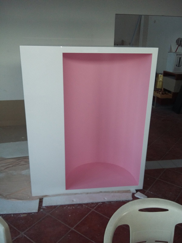 Kreveti i komode po meri